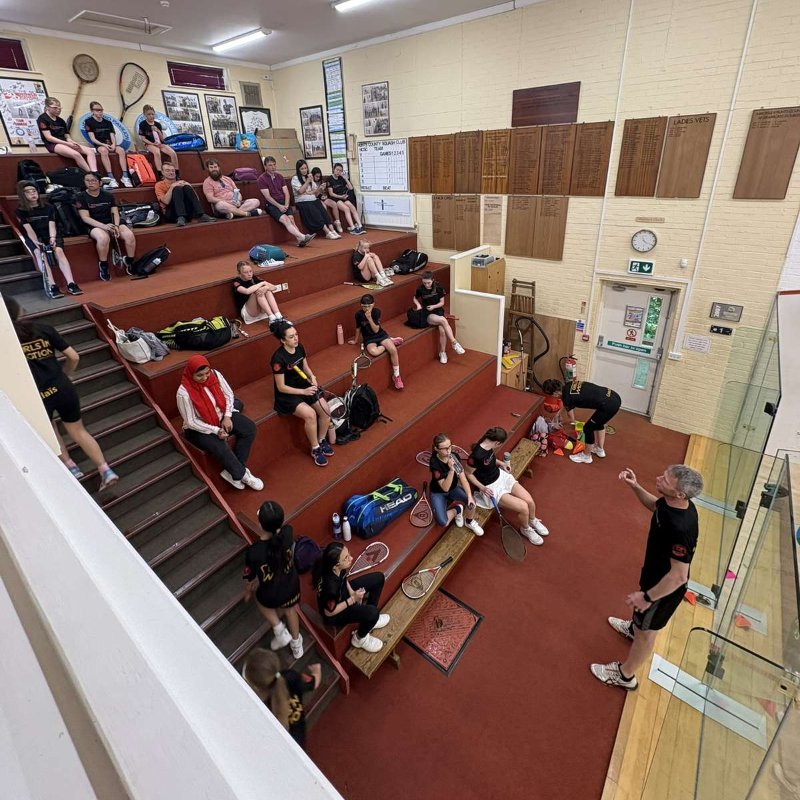 Hunts County Squash Club, squash courts and facilities, photo 2