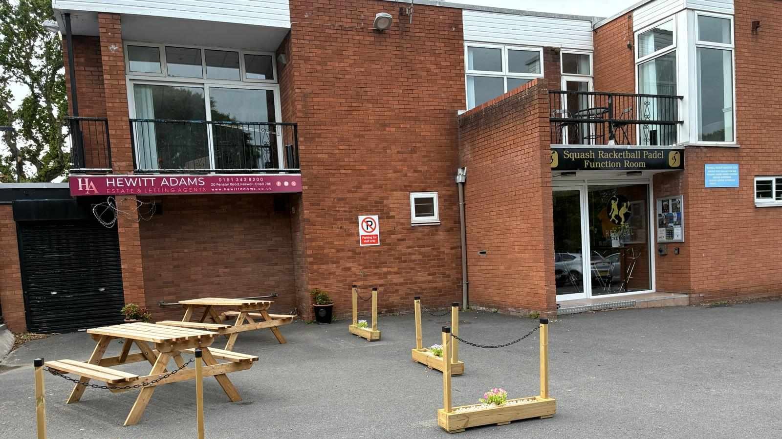 Heswall Rackets Club squash courts