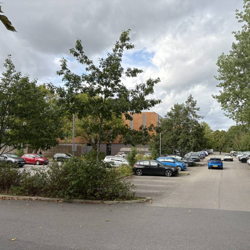 Hough End Leisure Centre, squash courts and facilities, photo 1